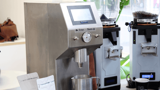 Ubermilk Review|UbeUbermilk concept flow diagram|Ubermilk jug|Ubermilk swan|Ubermilk comparison foam levels