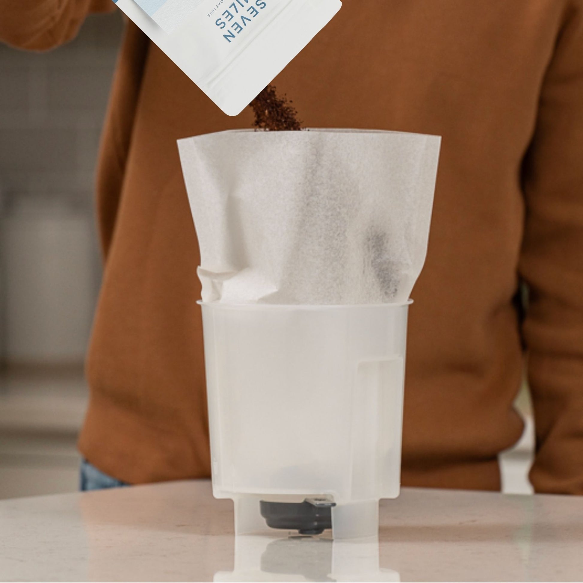 This kit includes the Toddy Essential Brewer, 3 paper filter bags and a 250g Bag of the Seven Miles Cold Brew Summer Blend - everything you need to get started making delicious Cold Brew Coffee.