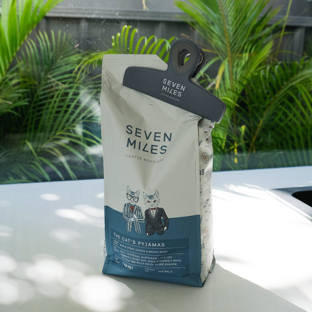 Seven Miles Coffee Bag with Bag Clip